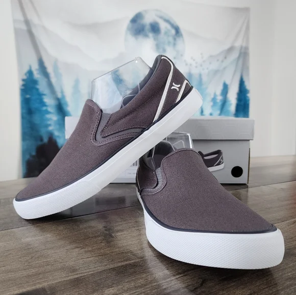 Hurley | Shoes | Hurley Arlo Slip On Shoes Mens 85 Nwt Gray  display picture 2